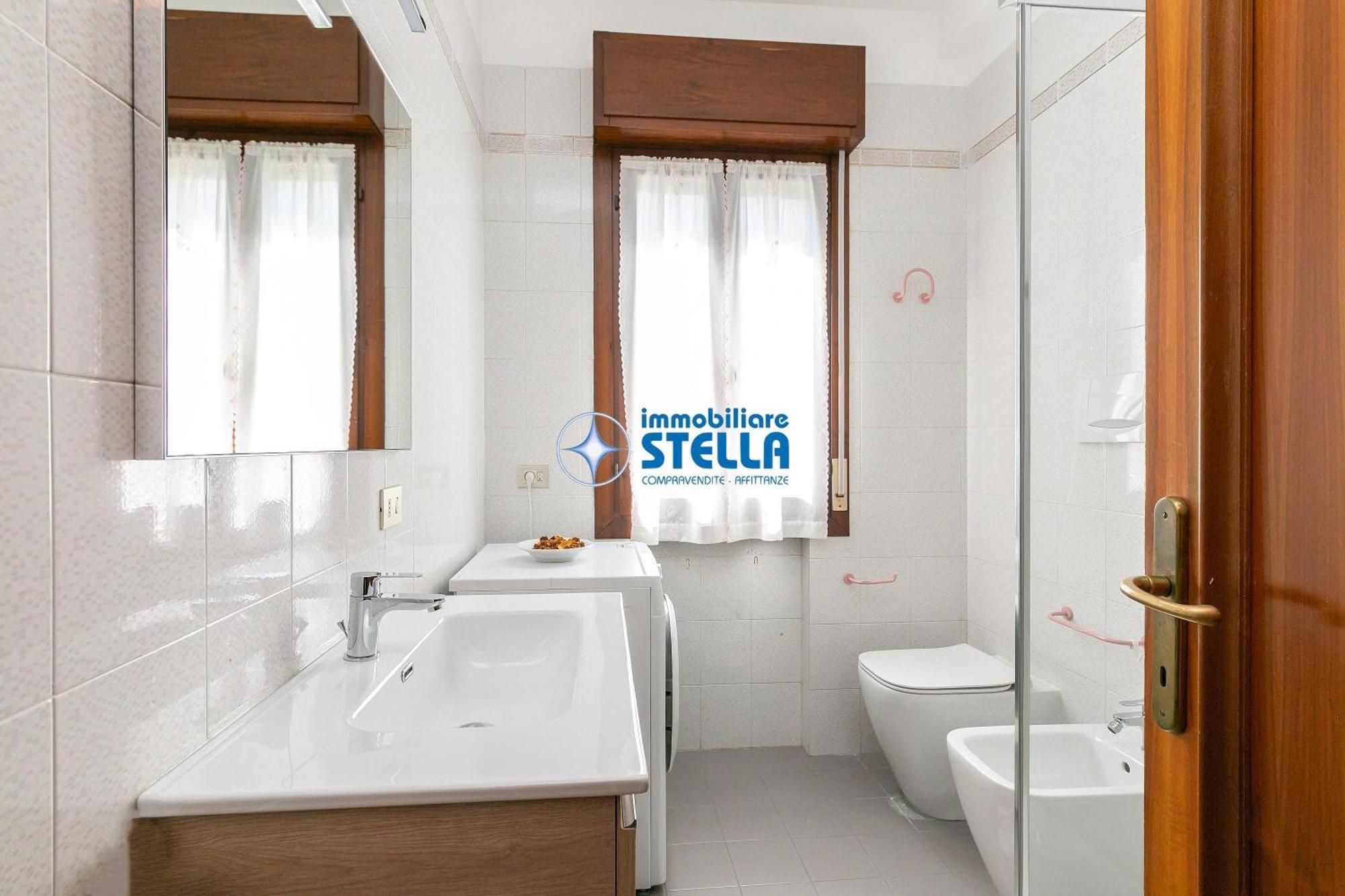 Condominio Nausicaa Lido di Jesolo Eksteriør billede